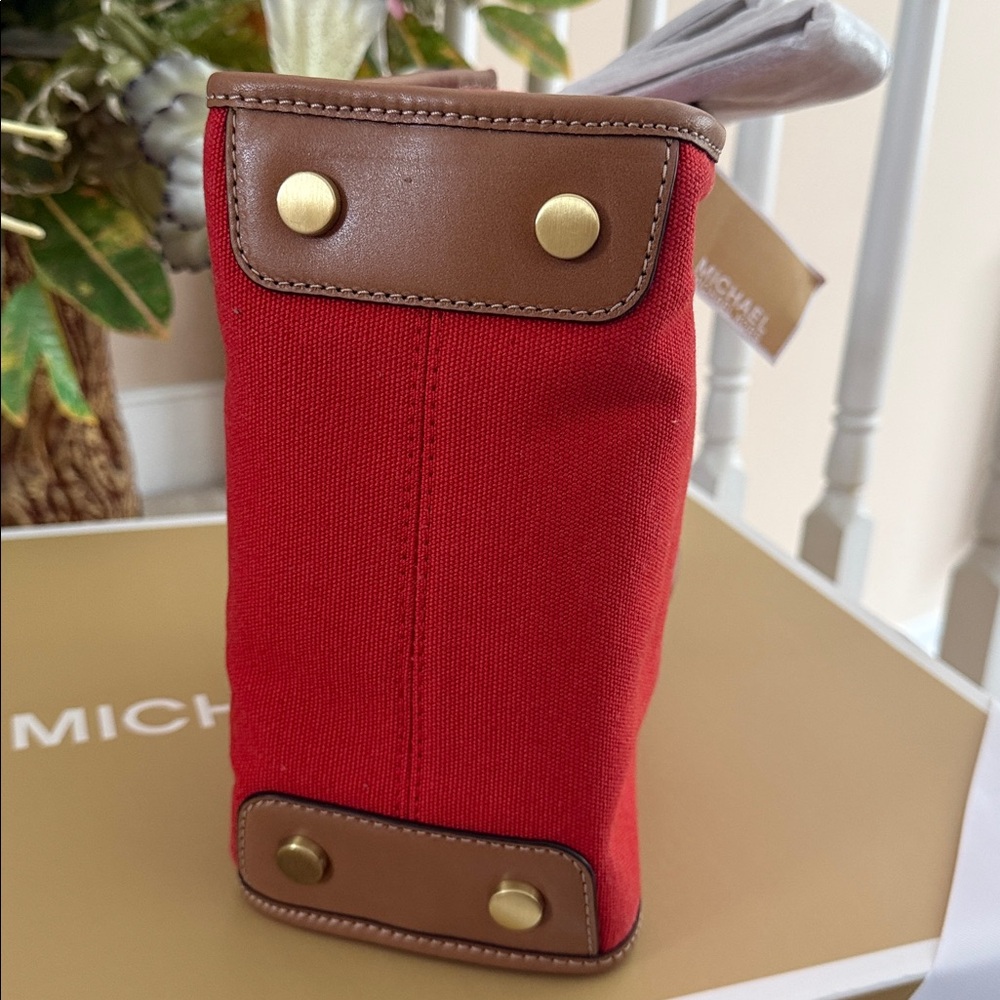 Michael Kors Mercer Crossbody Purses Brand New Authentic 9x8 - Picture 5 of 9